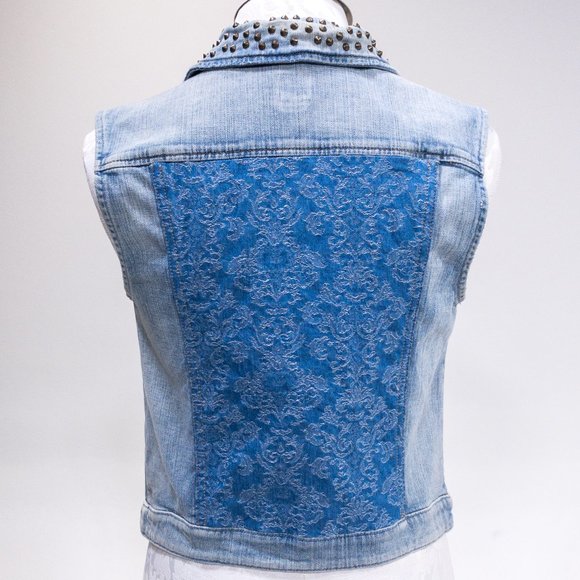 Guess M Sleeveless Jean Jacket Vest Layer Studded Collar Pattern Back Crop Top - Picture 11 of 16